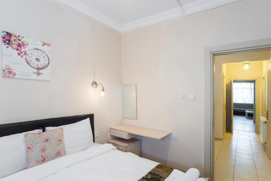 Divan Wooden Guesthouse Isztambul Kültér fotó