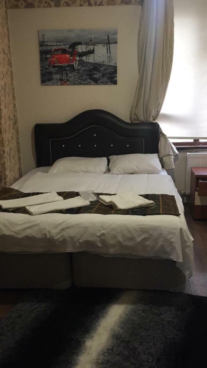 Divan Wooden Guesthouse Isztambul Kültér fotó